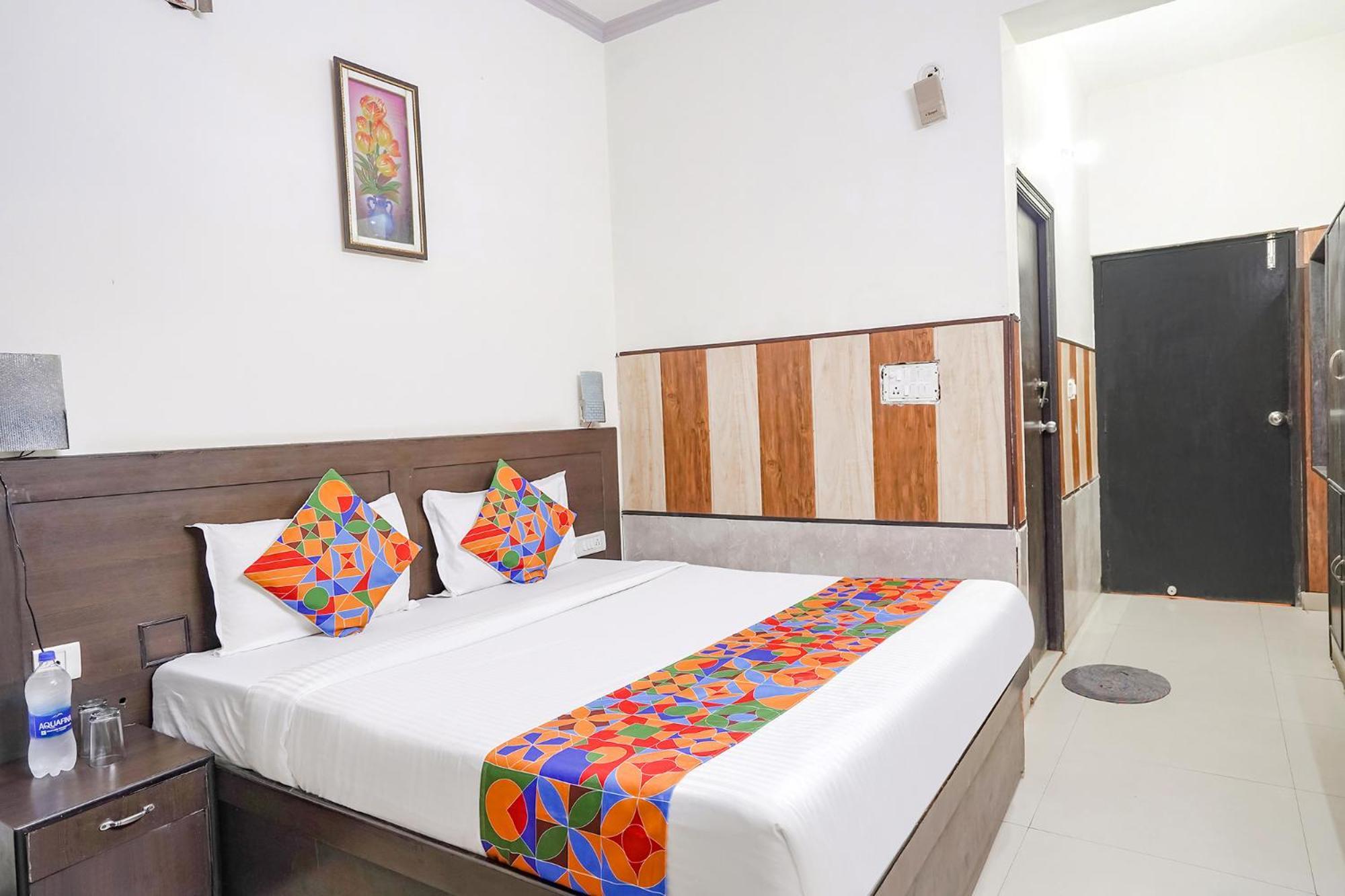 Fabhotel Prashant Palace Maisúr Exteriér fotografie