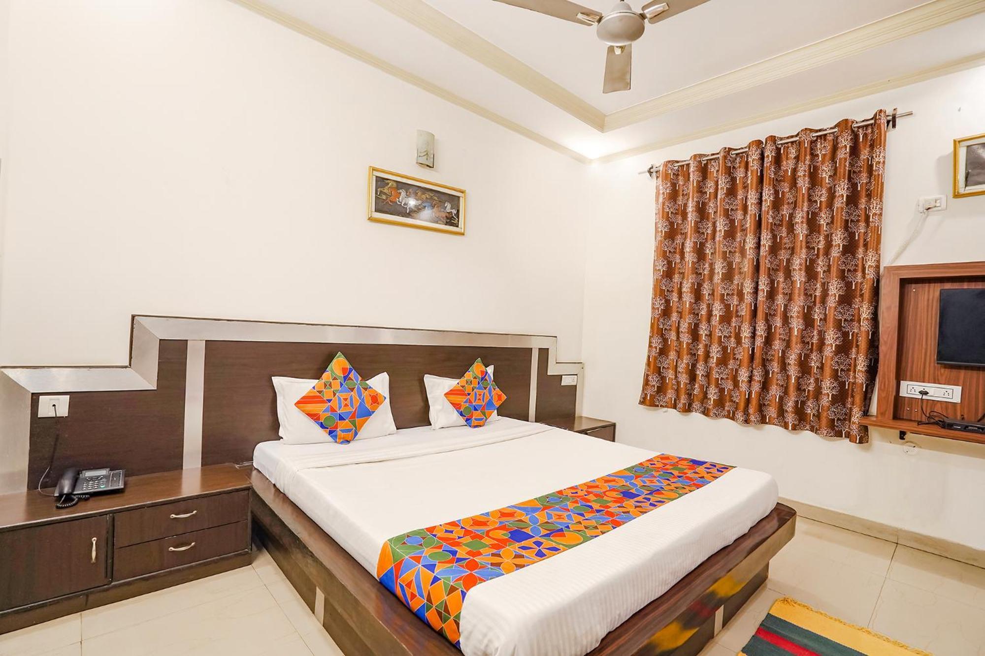 Fabhotel Prashant Palace Maisúr Exteriér fotografie