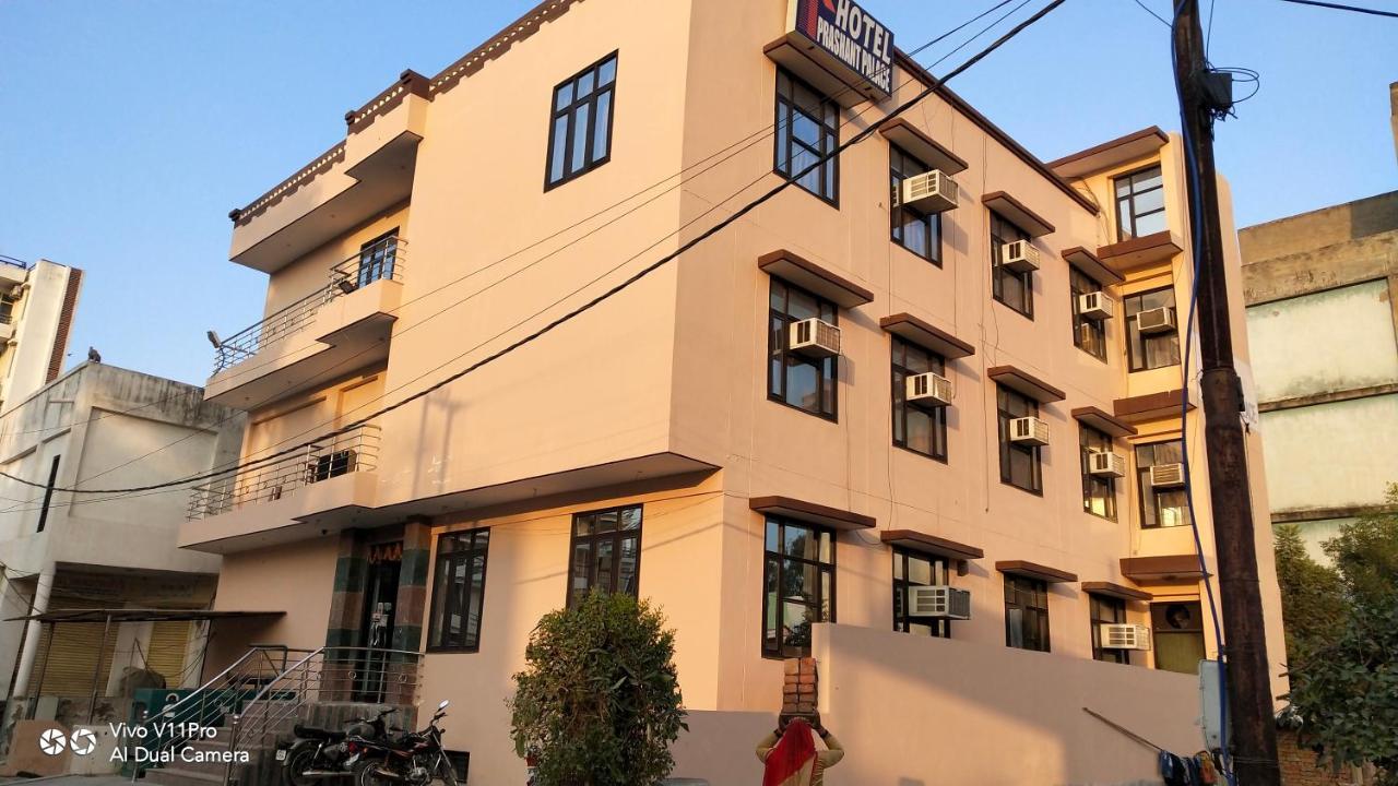 Fabhotel Prashant Palace Maisúr Exteriér fotografie