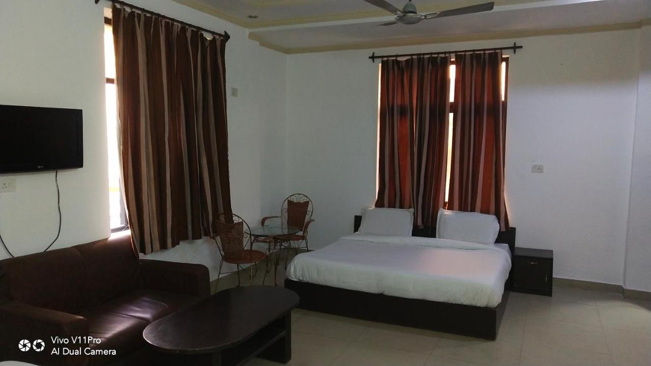 Fabhotel Prashant Palace Maisúr Exteriér fotografie